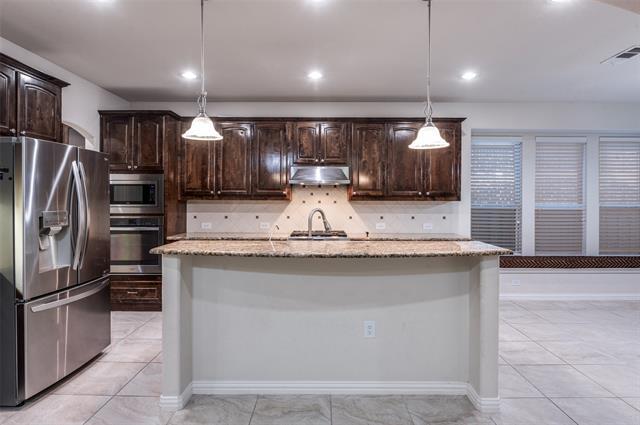 Building Photo - 10713 Irene Dr