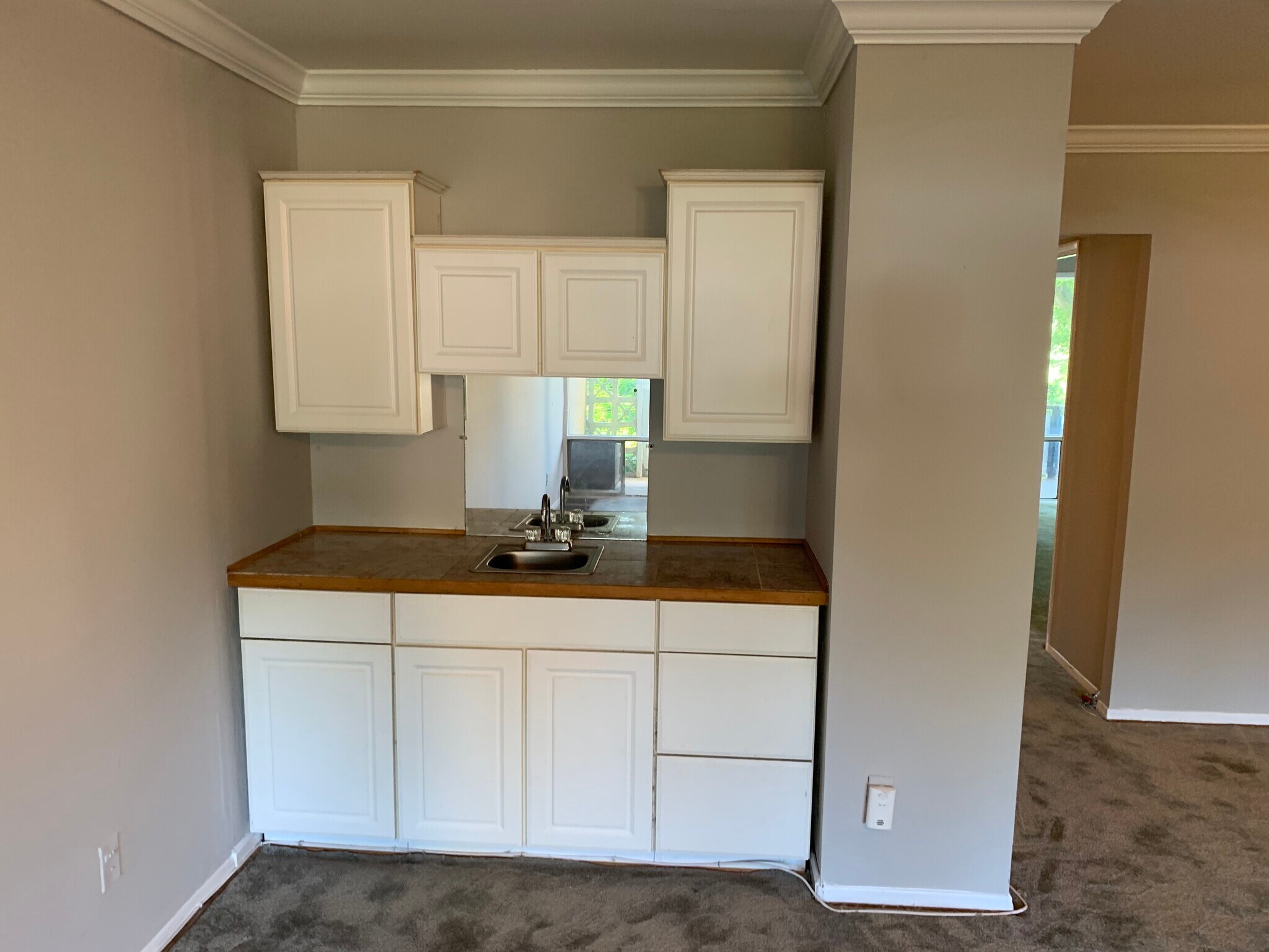 Building Photo - 7509 Spring Lake Dr