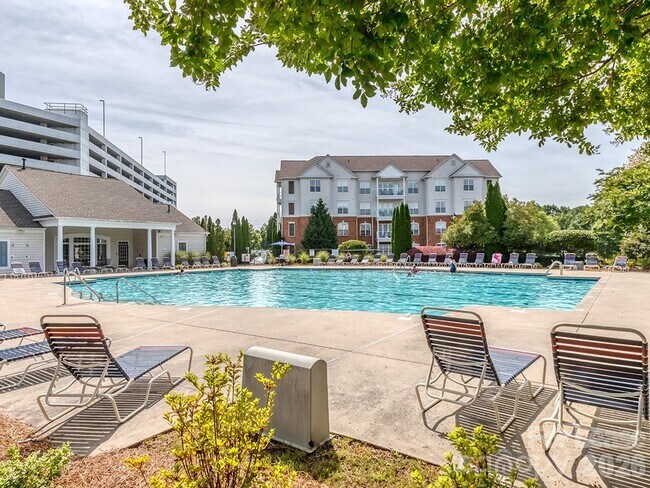 Building Photo - 14339 San Paolo Ln