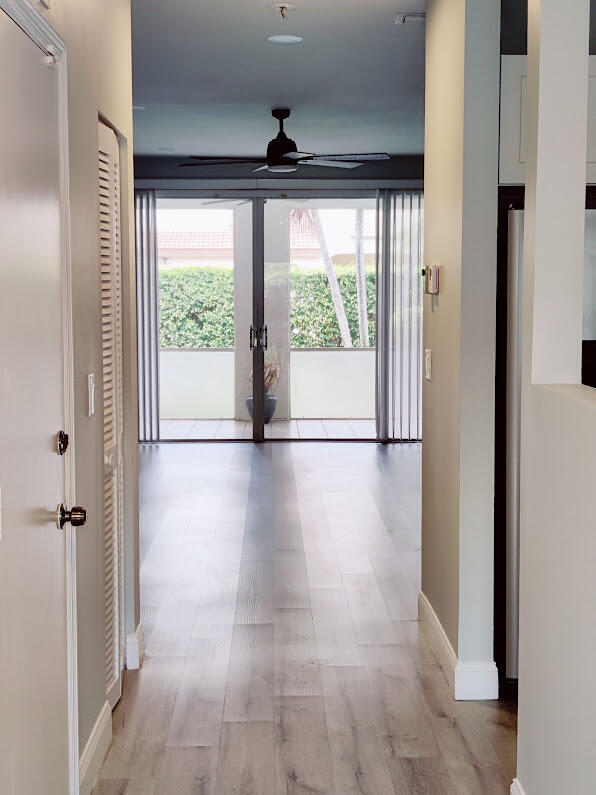 Building Photo - 6815 Via Regina