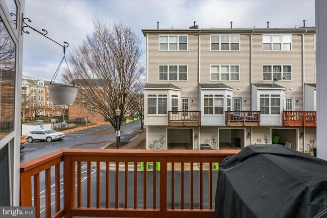 Building Photo - 210 Cameron Station Blvd