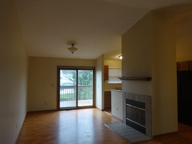 Building Photo - 2759 Beal Dr