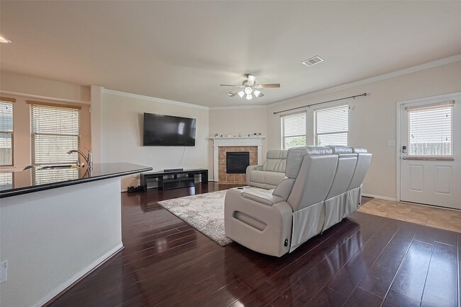 Building Photo - 20718 Bandrock Terrace