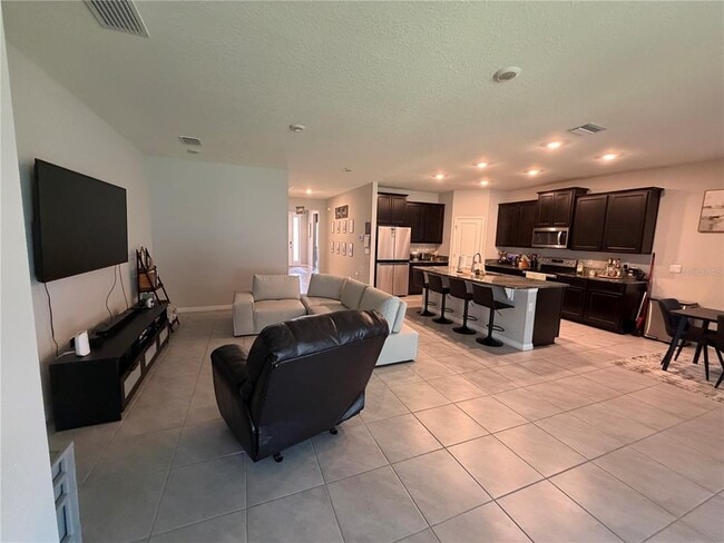 Building Photo - 3747 Capri Coast Dr