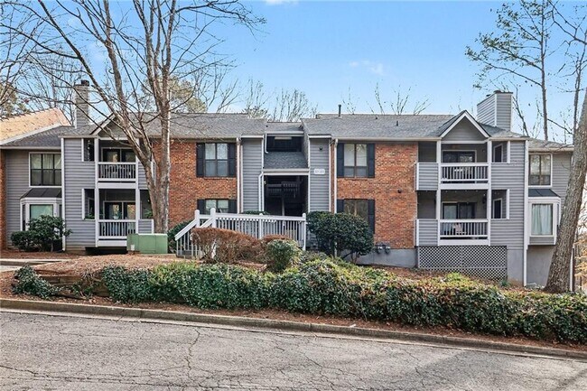 Building Photo - 225 Warm Springs Cir