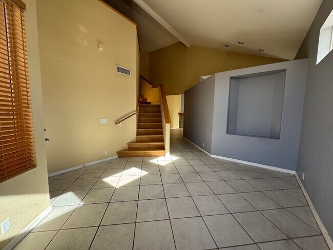 Building Photo - Spacious 4-Bedroom Home with Main-Level Primary Suite & 3-Car Garage