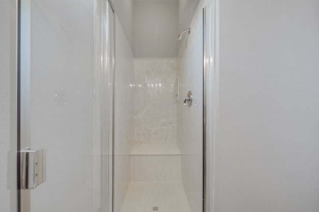 Building Photo - Executive Luxury Living with Unmatched Cit...