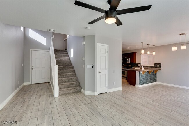 Building Photo - 5660 N Balsam St