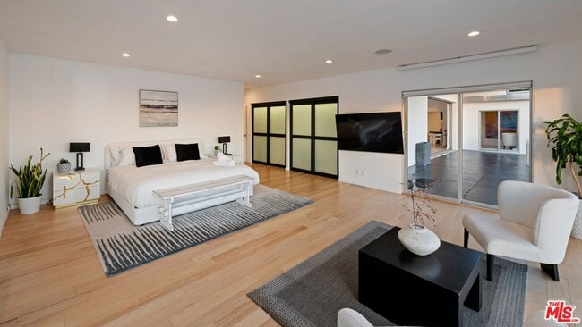 Building Photo - 10134 Angelo View Dr