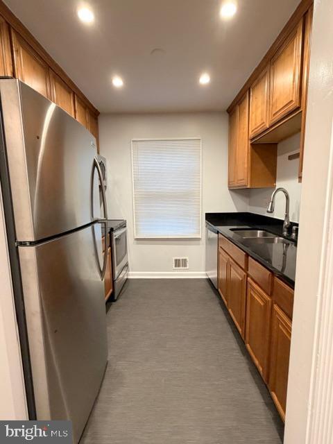 Building Photo - 5915 Kingsford Rd