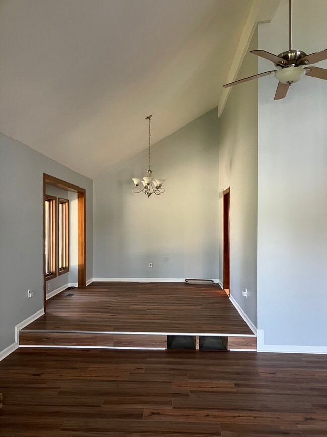 Dining Room - 13730 Plumbrook Rd
