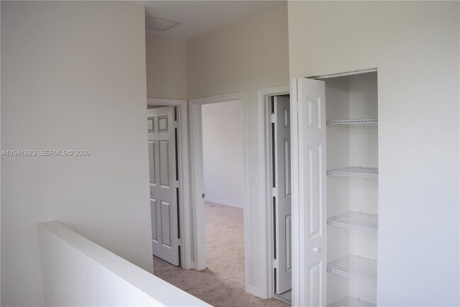 Building Photo - 8416 W McNab Rd