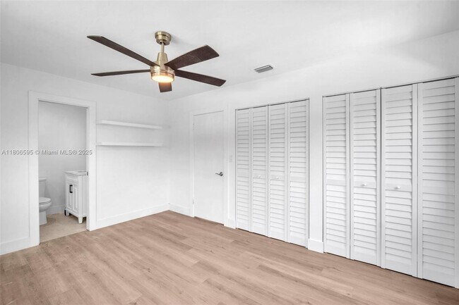 Building Photo - 3980 SW 121st Ave