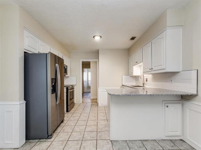 Building Photo - 516 Cedar Elm Ln