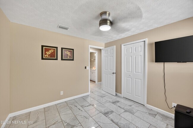Building Photo - 3627 Co Rd 218