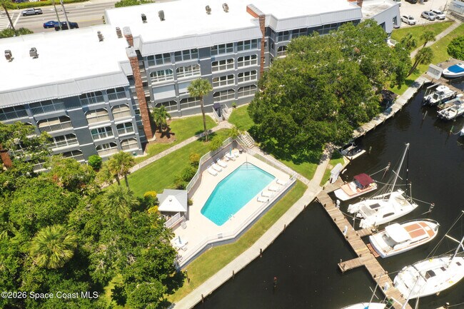 Building Photo - 905 N Harbor City Blvd