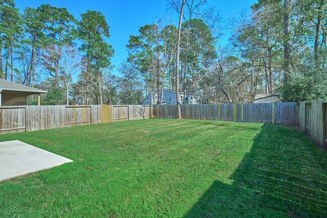 Building Photo - 901 Chickasaw Dr