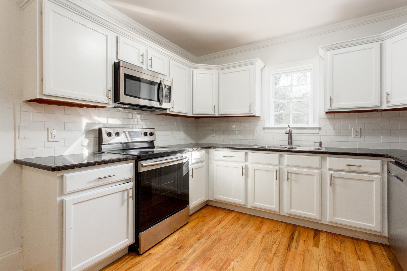 Building Photo - 83 Ormond St SE