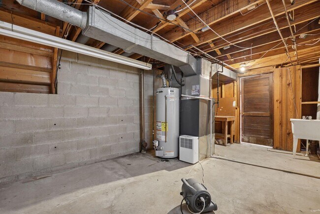 Building Photo - 2790 Bramblebush Ct