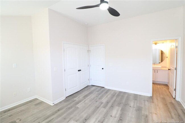 Building Photo - 309 Carthage Ct