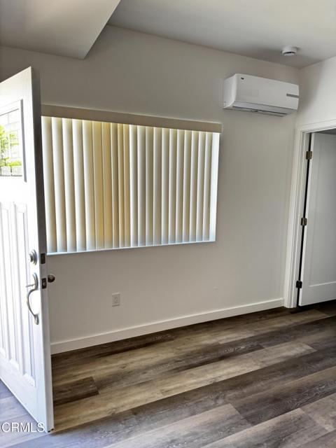 Building Photo - 1251 Nightingale Pl