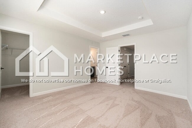 Building Photo - 7682 Deer Vly Cir