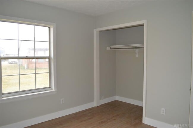 Building Photo - 8344 Woodgrove Dr