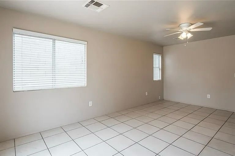 Building Photo - 3747 Nairobi Ln