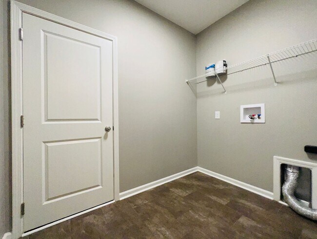 Building Photo - Walking Distance to Station Camp Schools