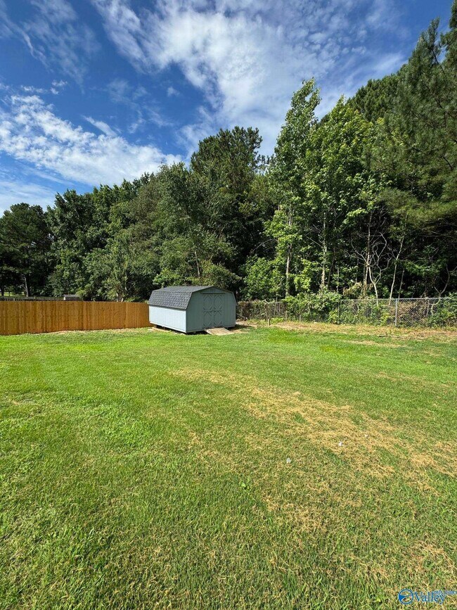Building Photo - 13461 Wendy Dr