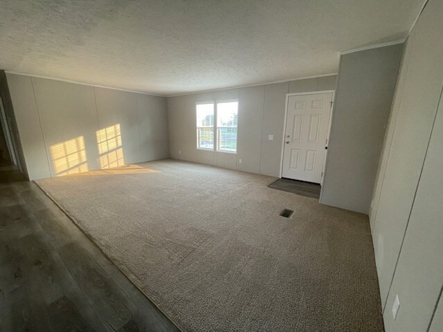 Building Photo - 22 Bellwood Dr