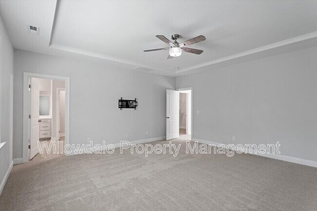 Building Photo - 4940 Enlightenment Rd