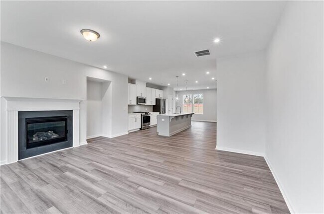 Building Photo - 737 Payton Ln
