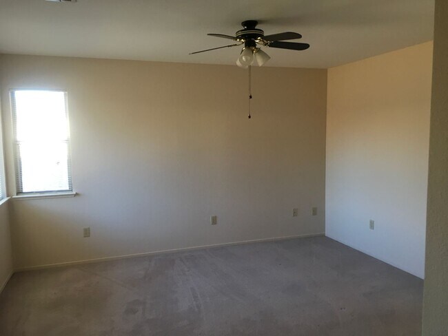 Building Photo - North Churncreek Home