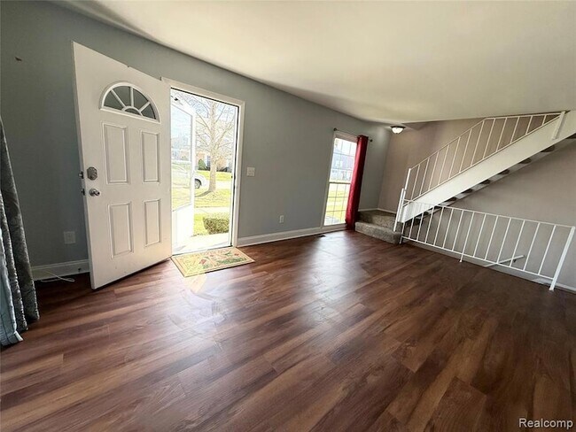 Building Photo - 23647 Stonehenge Blvd