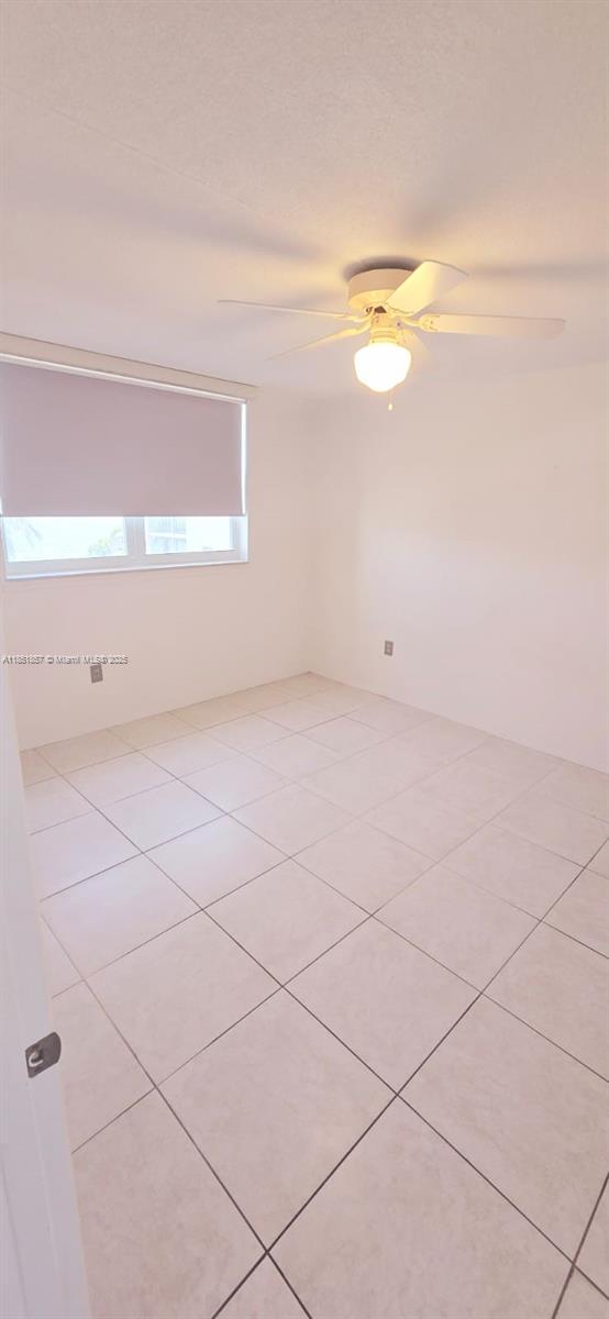 Building Photo - 3020 Marcos Dr