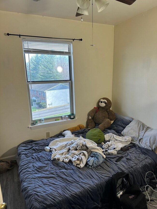 Building Photo - 206 Pheasant Run Dr