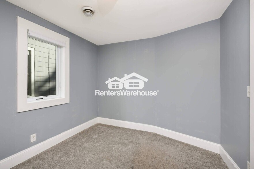 Building Photo - 4615 N Colfax Ave