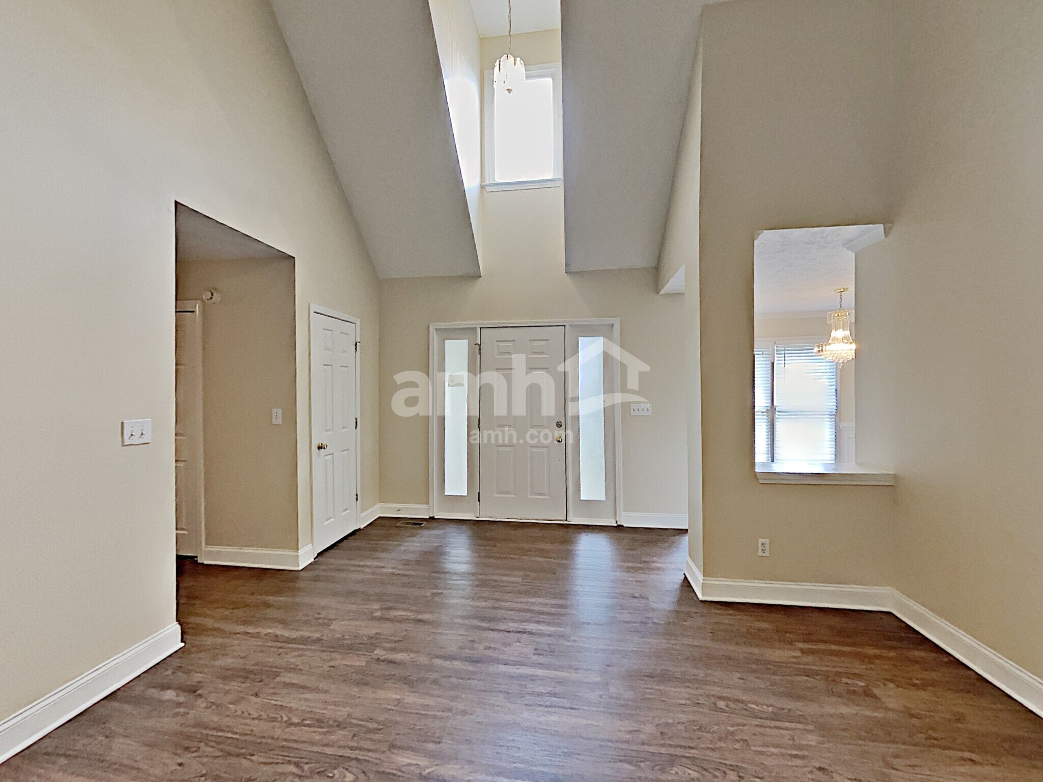 Building Photo - 4759 Julian Way