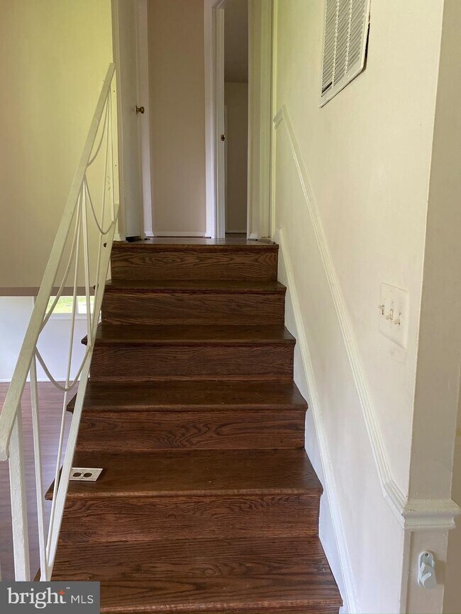 Building Photo - 4308 Ferrara Dr