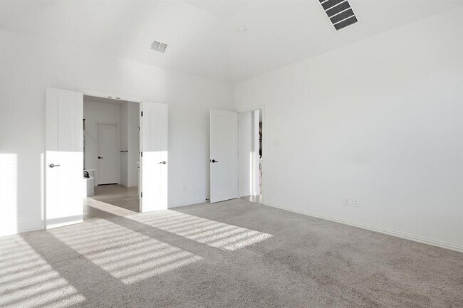 Building Photo - 13720 Jon Ryan Rd