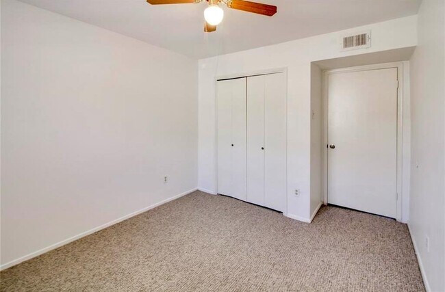 Building Photo - 9303 Hammerly Blvd