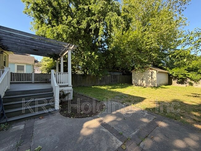 Building Photo - 622 S Armistead Ave