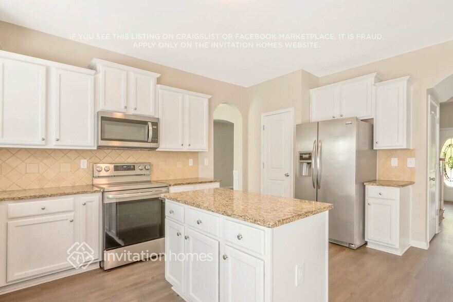 Building Photo - 2040 Jessica Way