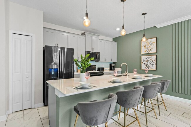 Building Photo - 1260 Challenge Dr