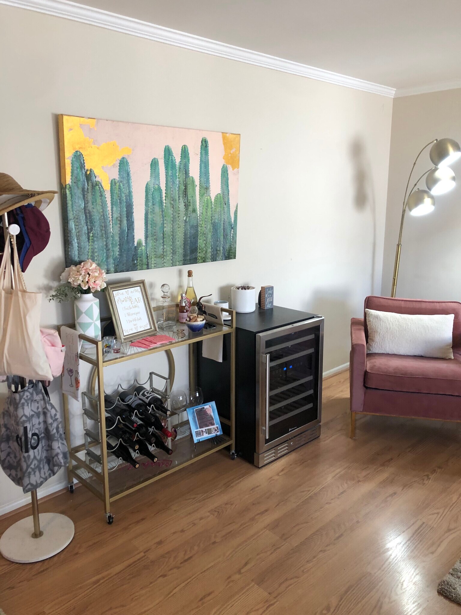 Living Room or Office Nook (View 4) - 2041 Euclid St
