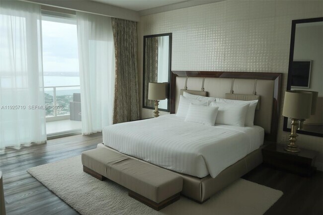 Building Photo - 10295 Collins Ave