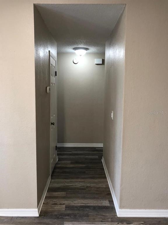 Building Photo - 127 Toluca Dr