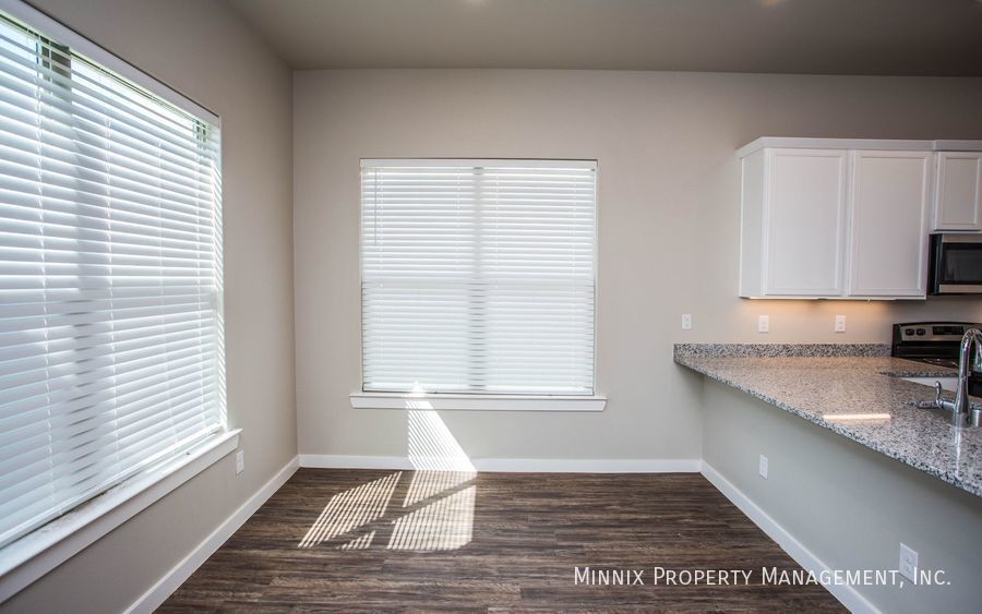 Building Photo - 2148 Kirksey Ave