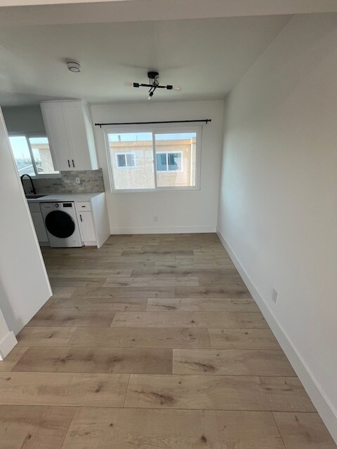 Building Photo - 17372 Dairyview Cir